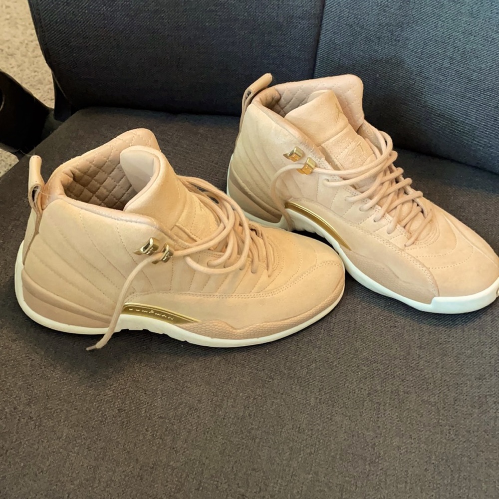 Tan/leather inside, Jordan 12’s
